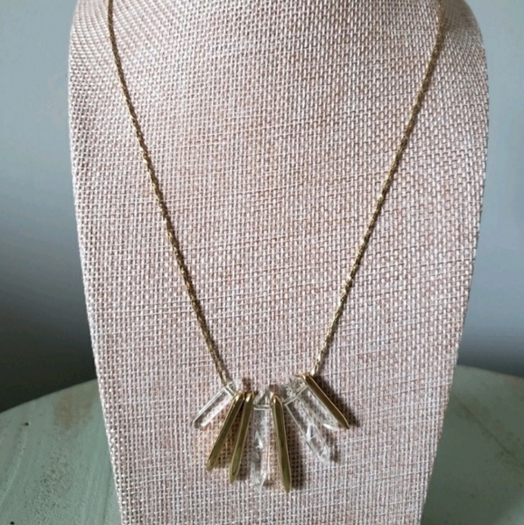 Stella and Dot Rebel Cluster Necklace in Gold - Picture 6 of 7